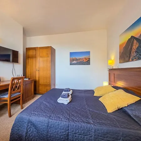 Edel View! 1br Ap With Mountain View In Банско