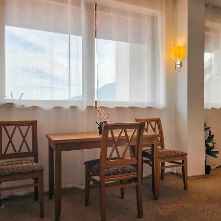 Edel View! 1br Ap With Mountain View In Апартаменты