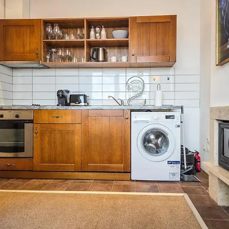 아파트 Edel View! 1br Ap With Mountain View In 반스코